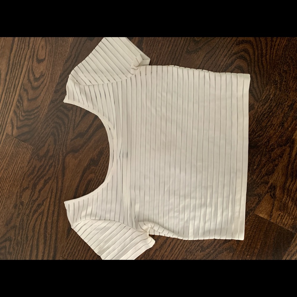 White crop top